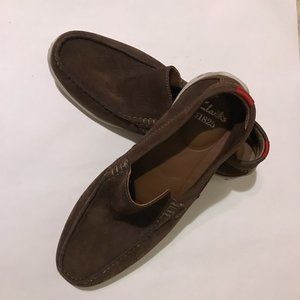 Clarks Mens slip on Loafer Size 7 M Brown Comfortable Classic Style Chic Preppy